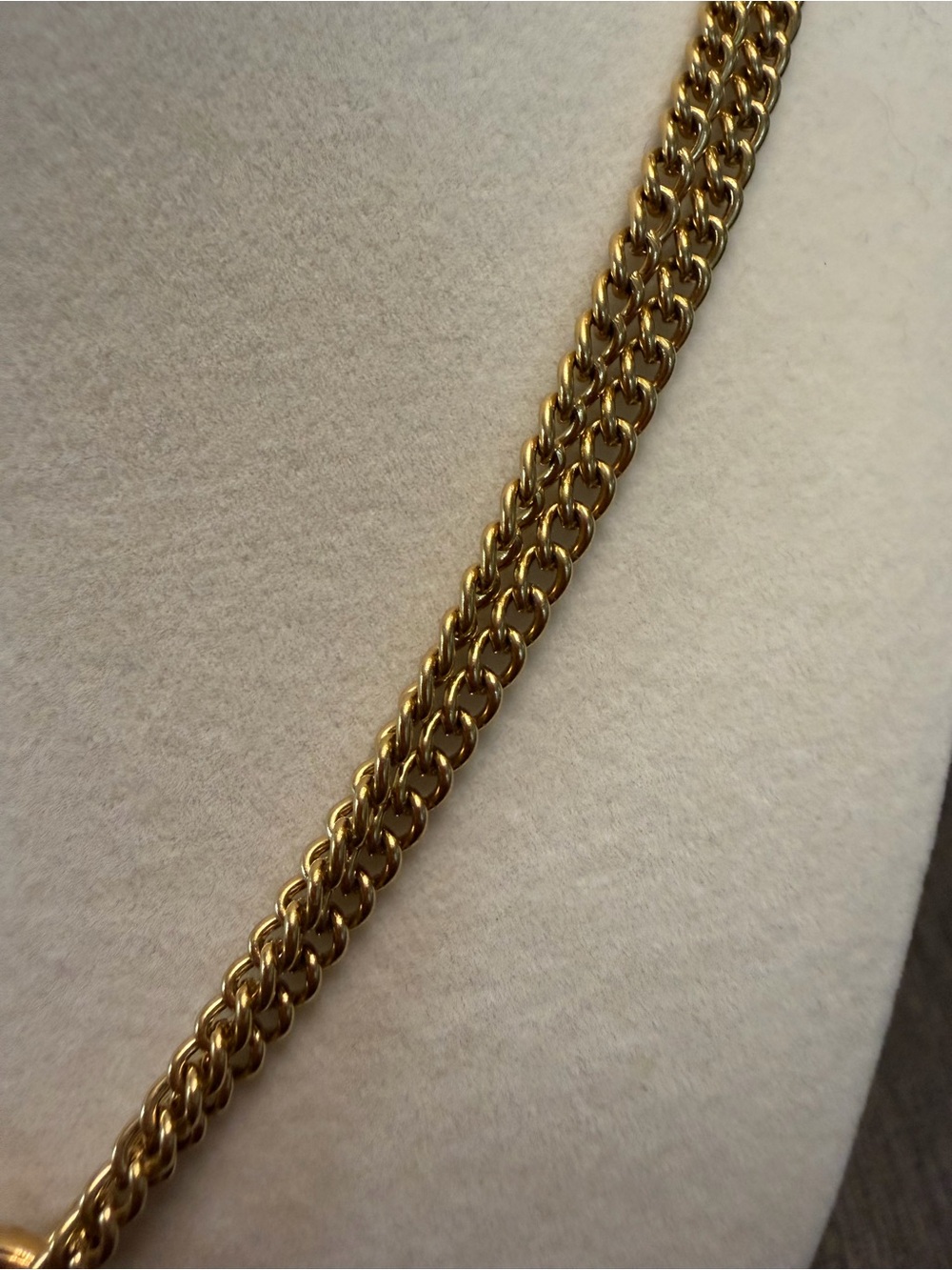 Louis Vuitton Trunks and Bags Gold and Black Medallion Necklace - Picture 3 of 7